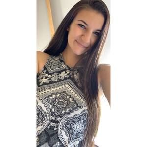 Meet your Posher, Nikki